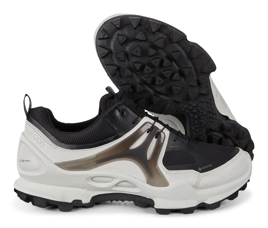Black BIOM C-TRAIL M ECCO