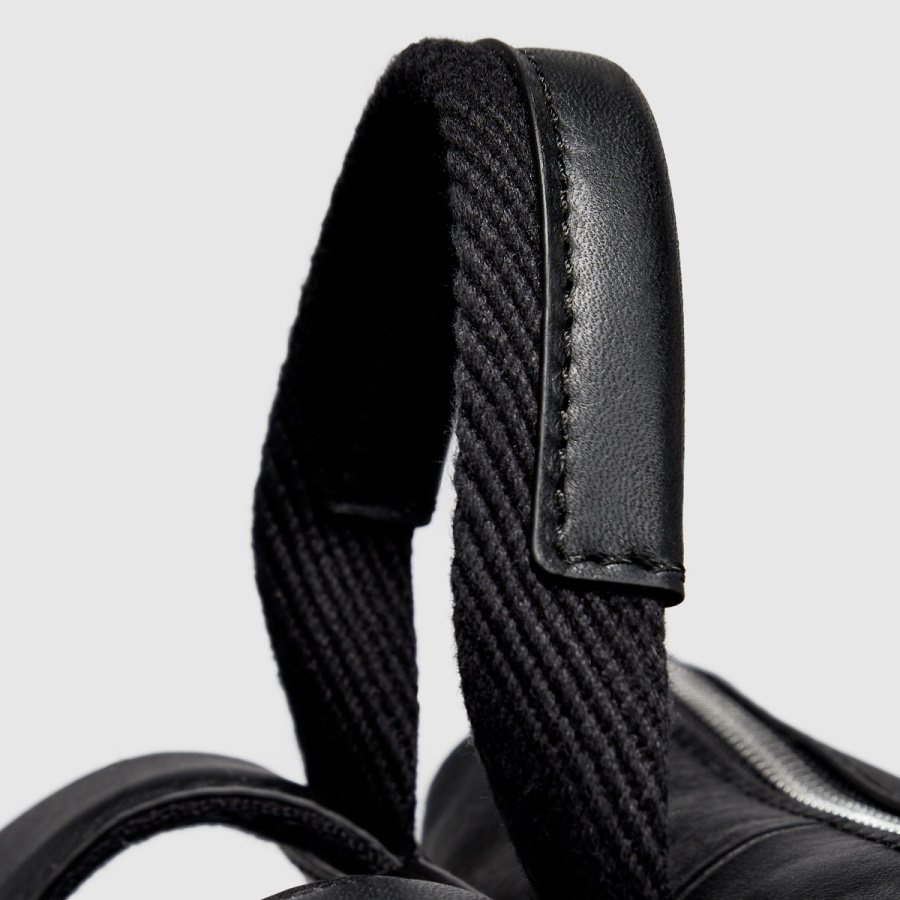 ECCO Journey Pillow Pack Black