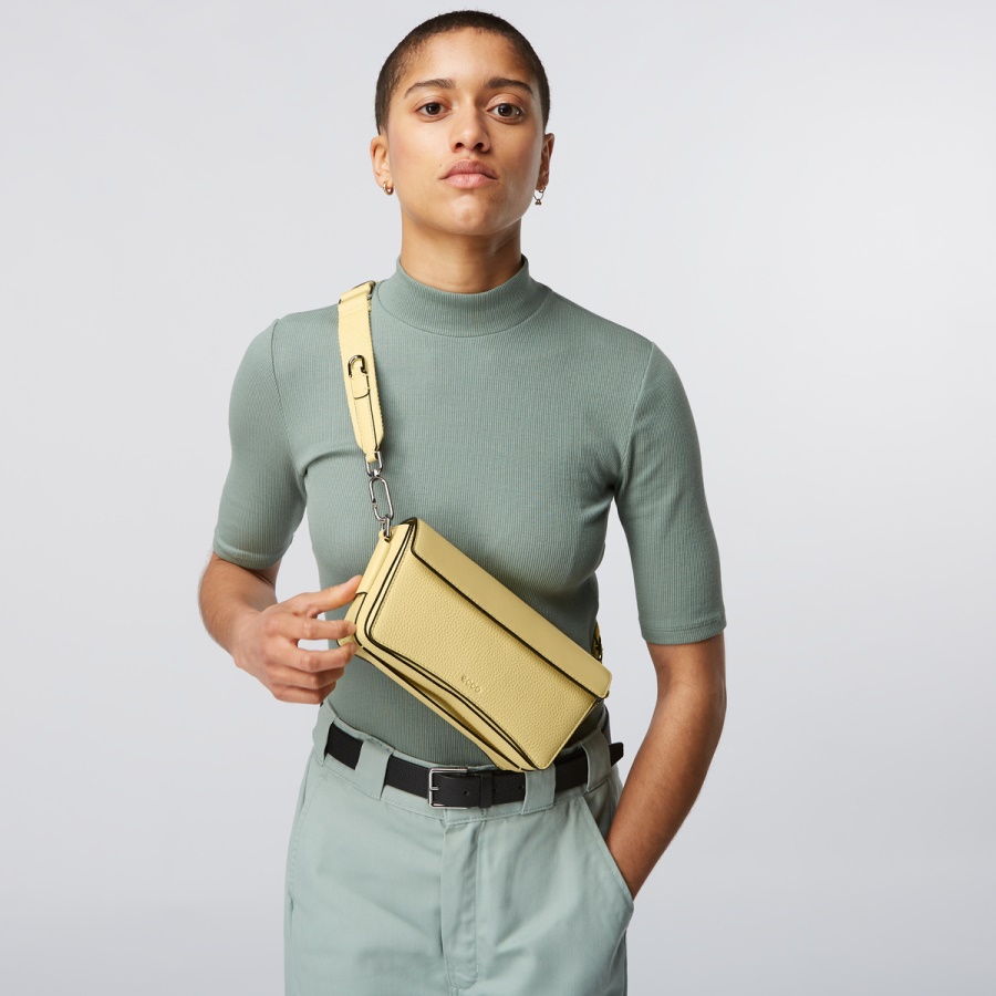 Textureblock Cassette Bag Compact Pale ECCO