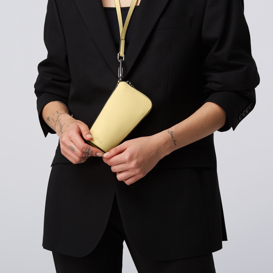 Textureblock Midi Pouch Pale ECCO